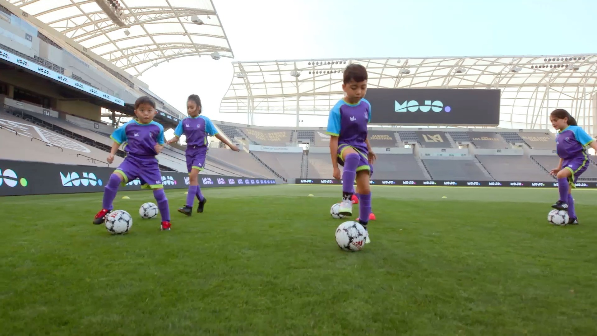 10 Best Soccer Dribbling Drills For U6 U8 And U10 Mojo Sports