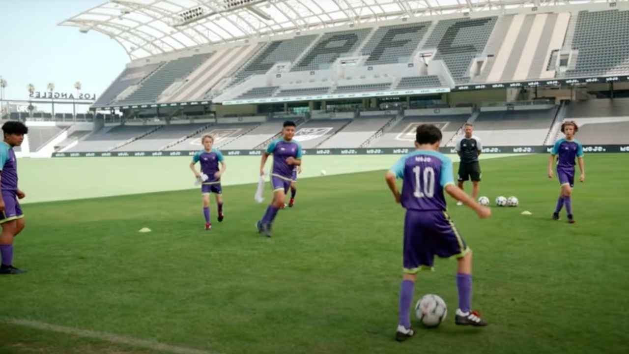 10 Best Soccer Drills to Improve Footwork Fun Soccer Drills MOJO Sports